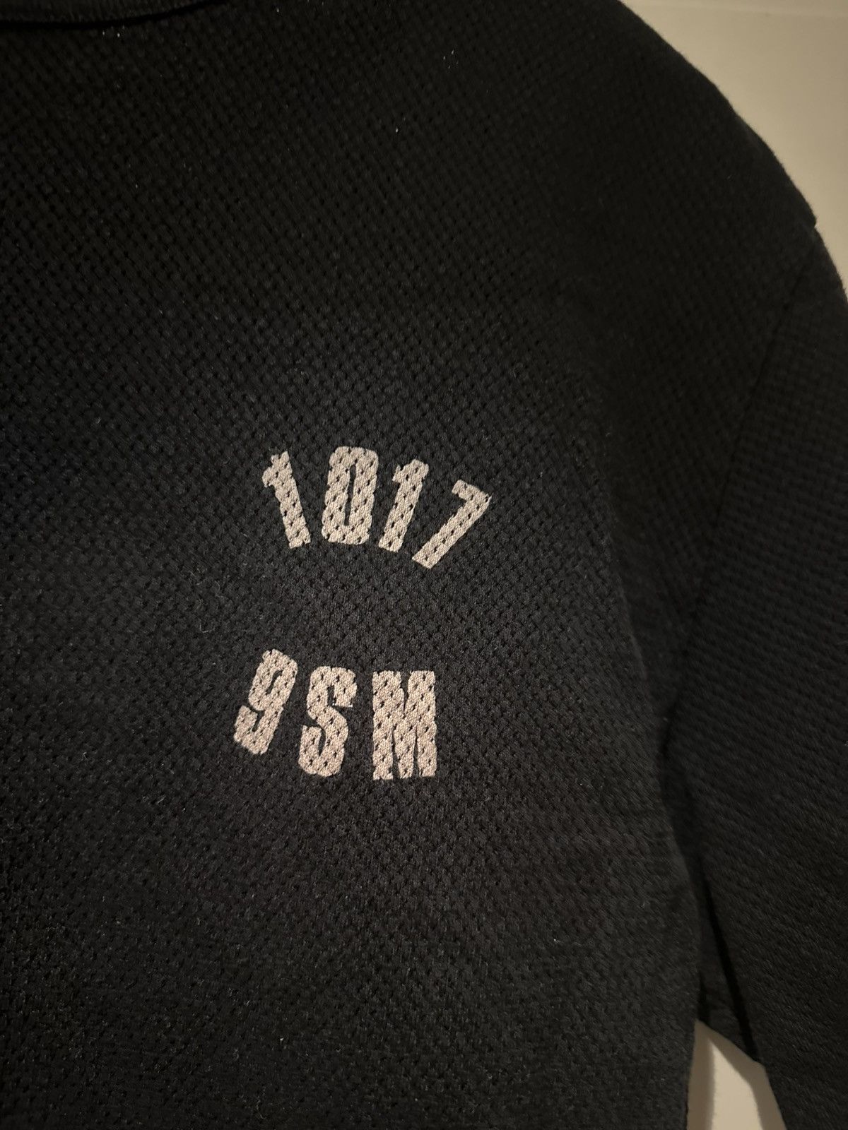1017 ALYX 9SM Alyx mesh t-shirt Size US XL / EU 56 / 4 - 3 Thumbnail