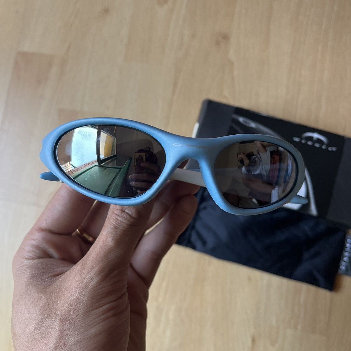 Oakley Oakley Minute Baby Blue 19971 | Grailed