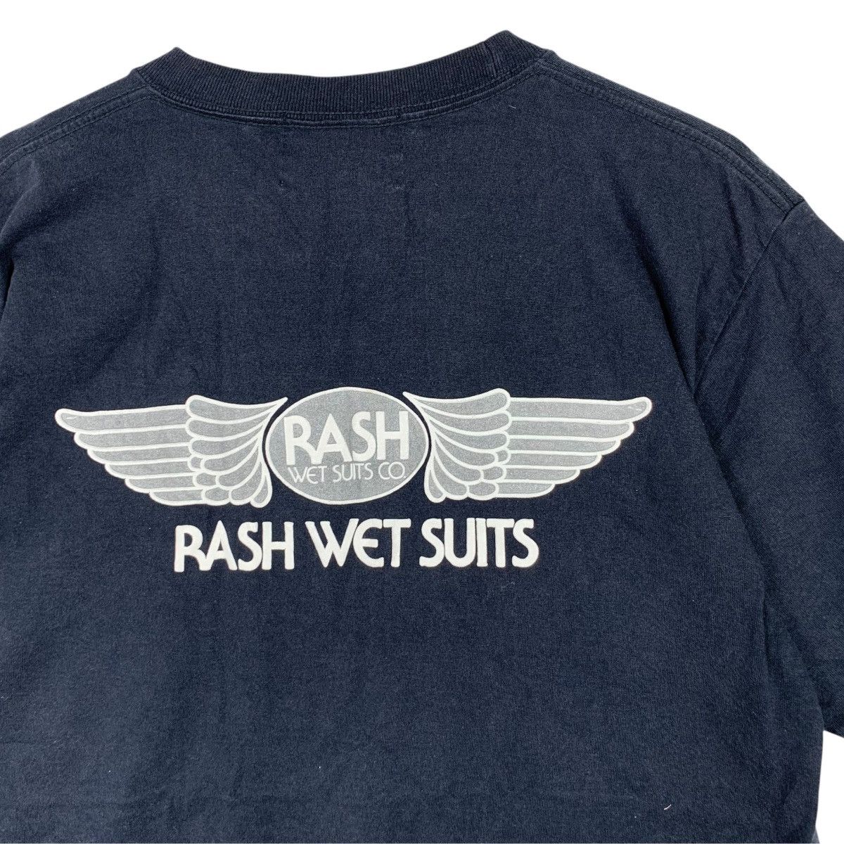 Vintage Vintage RASH WETSUITS KAMAKURA Japan Design Tee Shirt Top Size US M / EU 48-50 / 2 - 7 Thumbnail