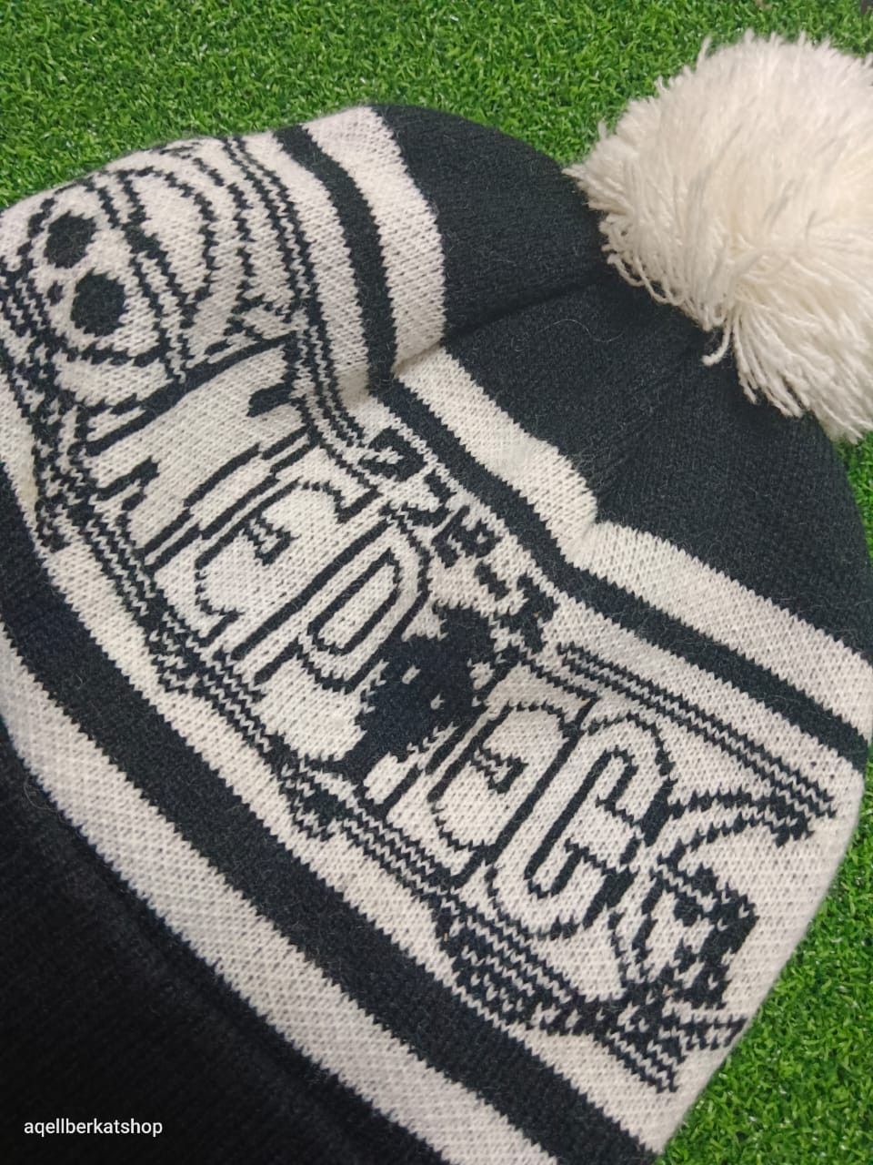 One Piece ONE PIECE Japan Anime #1 World Beanie Size ONE SIZE - 5 Thumbnail