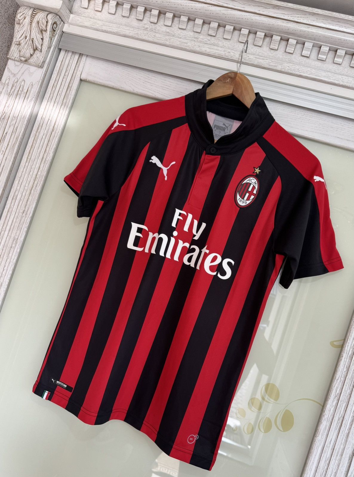 Puma Milan 2018-2019 Home Soccer Jersey Football Kit Shirt Size US S / EU 44-46 / 1 - 3 Thumbnail