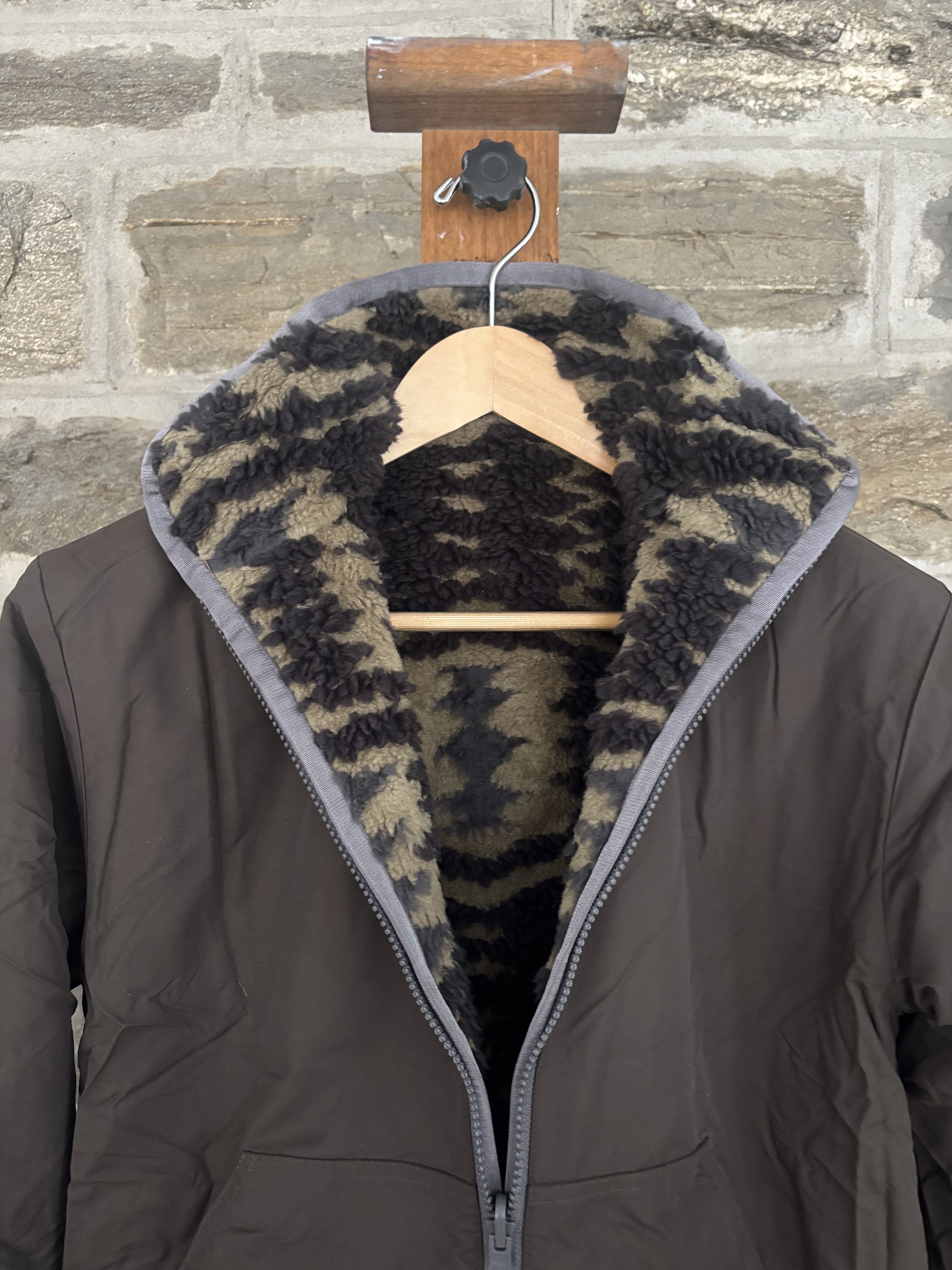John Elliott Reversible Beige & Black Polar Fleece Jacket Size US M / EU 48-50 / 2 - 5 Thumbnail