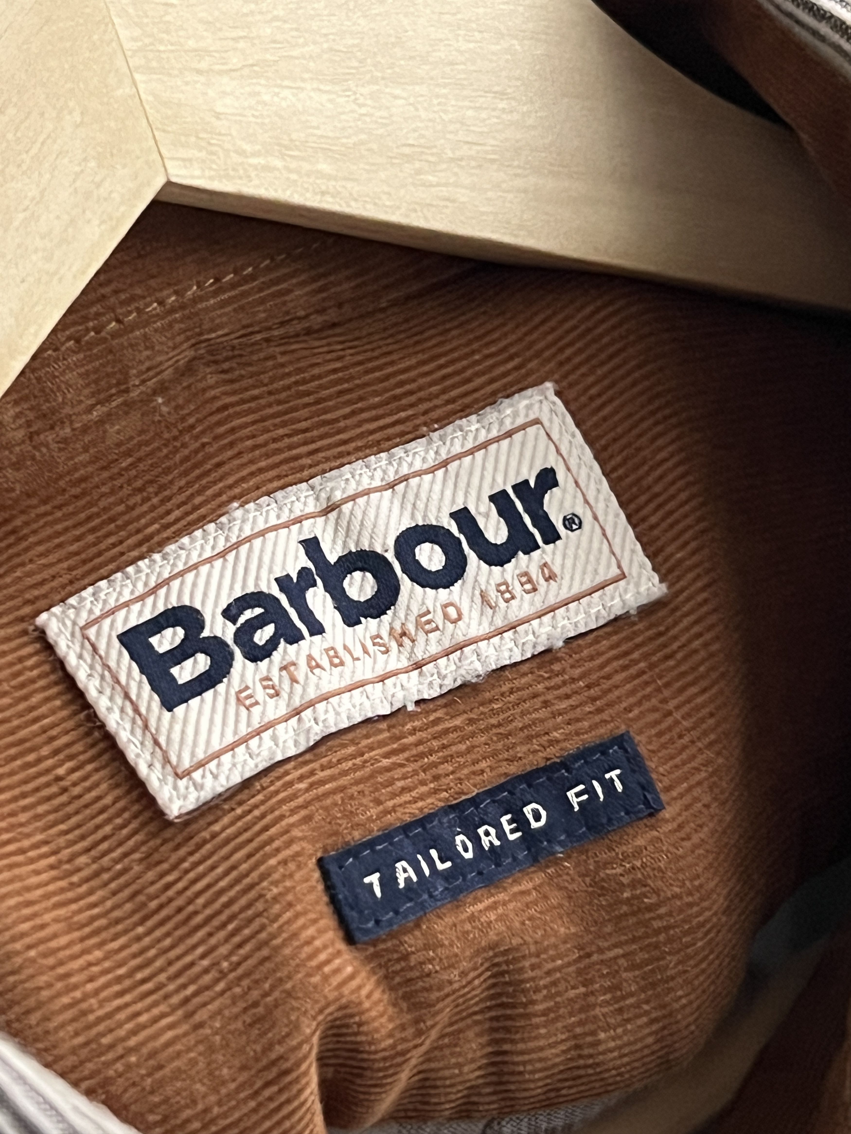 Barbour × Designer × Vintage Vintage Barbour Micro Corduroy Velvet Button Up Shirt Size US XL / EU 56 / 4 - 12 Thumbnail