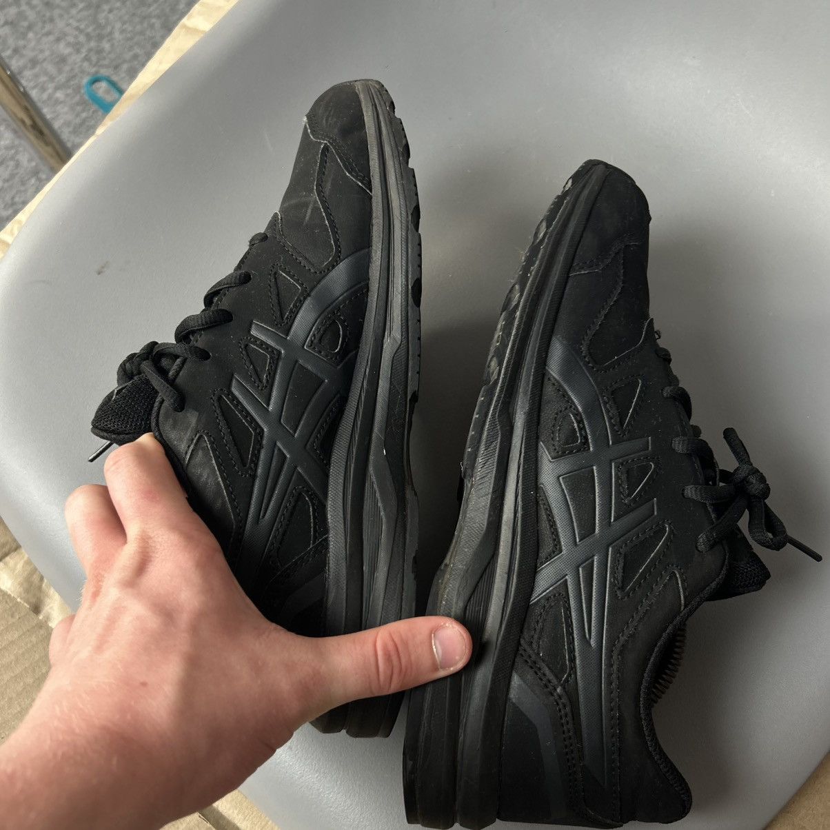 Asics Mens Asics Gel-Mission Black sportswear shoes Size US 8 / EU 41 - 10 Thumbnail