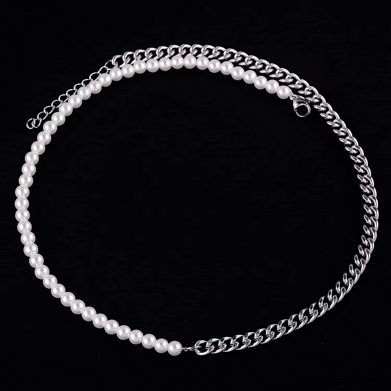 The Unbranded Brand Half Pearl Half Chain Necklace Size ONE SIZE - 2 Thumbnail