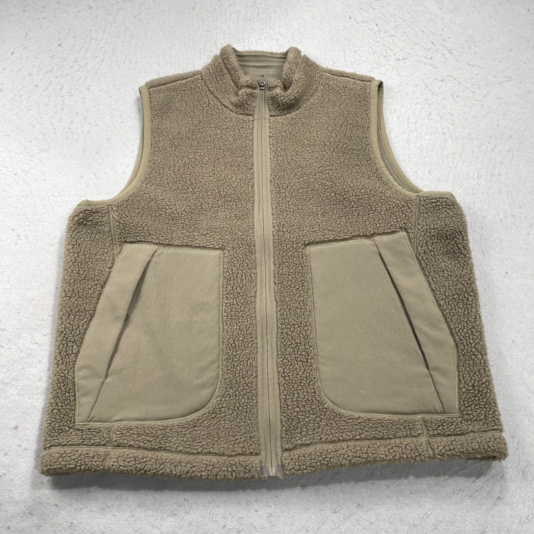 Lululemon Lululemon Vest Mens XL Brown Full Zip Fleece Outdoor Hiking Bomber Jacket 90s? Size US XL / EU 56 / 4 - 2 Thumbnail