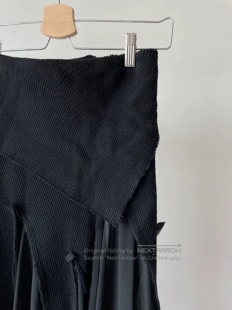 Comme des Garcons Comme Des Garcons size S Black skirt Size 22" - 3 Thumbnail