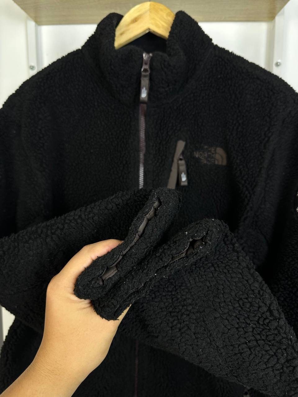 The North Face RARE THE NORTH FACE FLEECE JACKET NICE DESIGN Size US L / EU 52-54 / 3 - 8 Thumbnail