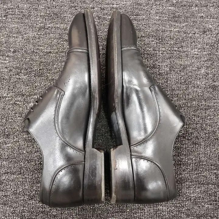 Louis Vuitton Louis Vuitton Breathable Casual Leather Shoes -2508 Size US 8 / EU 41 - 2 Thumbnail