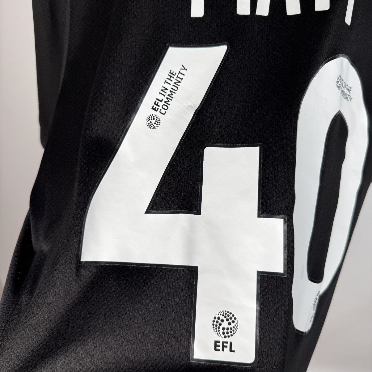 Puma WIGAN ATHLETIC 2024 2025 AWAY FOOTBALL SHIRT SOCCER JERSEY Size US L / EU 52-54 / 3 - 13 Thumbnail
