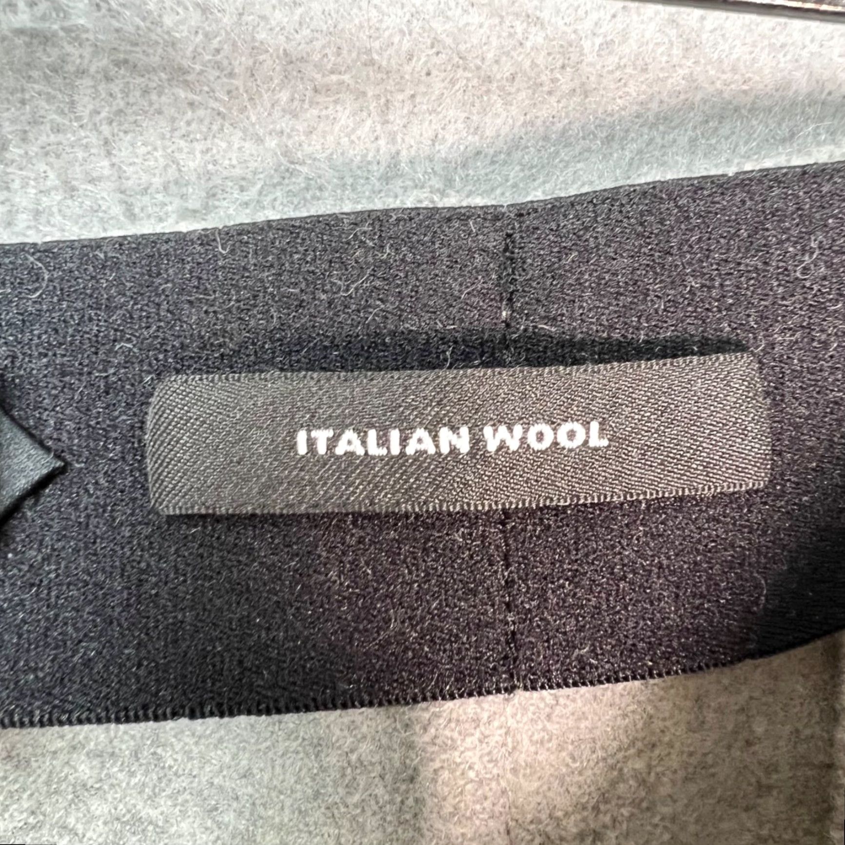 Club Monaco Club Monaco Gray Wool Pencil Skirt Womens Size 8 Size 30" / US 8 / IT 44 - 4 Thumbnail