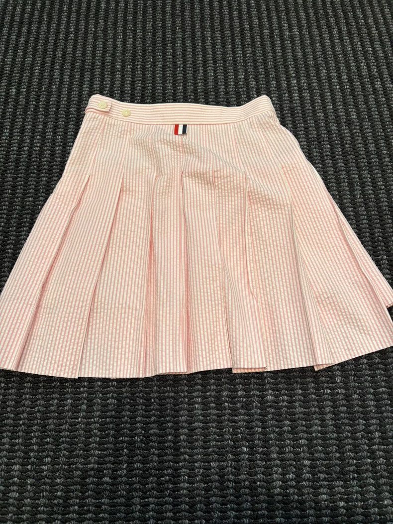 Thom Browne Thom Browne Pure color pearly gauze pleated skirt Size 24" / US 00 / IT 34 - 2 Thumbnail