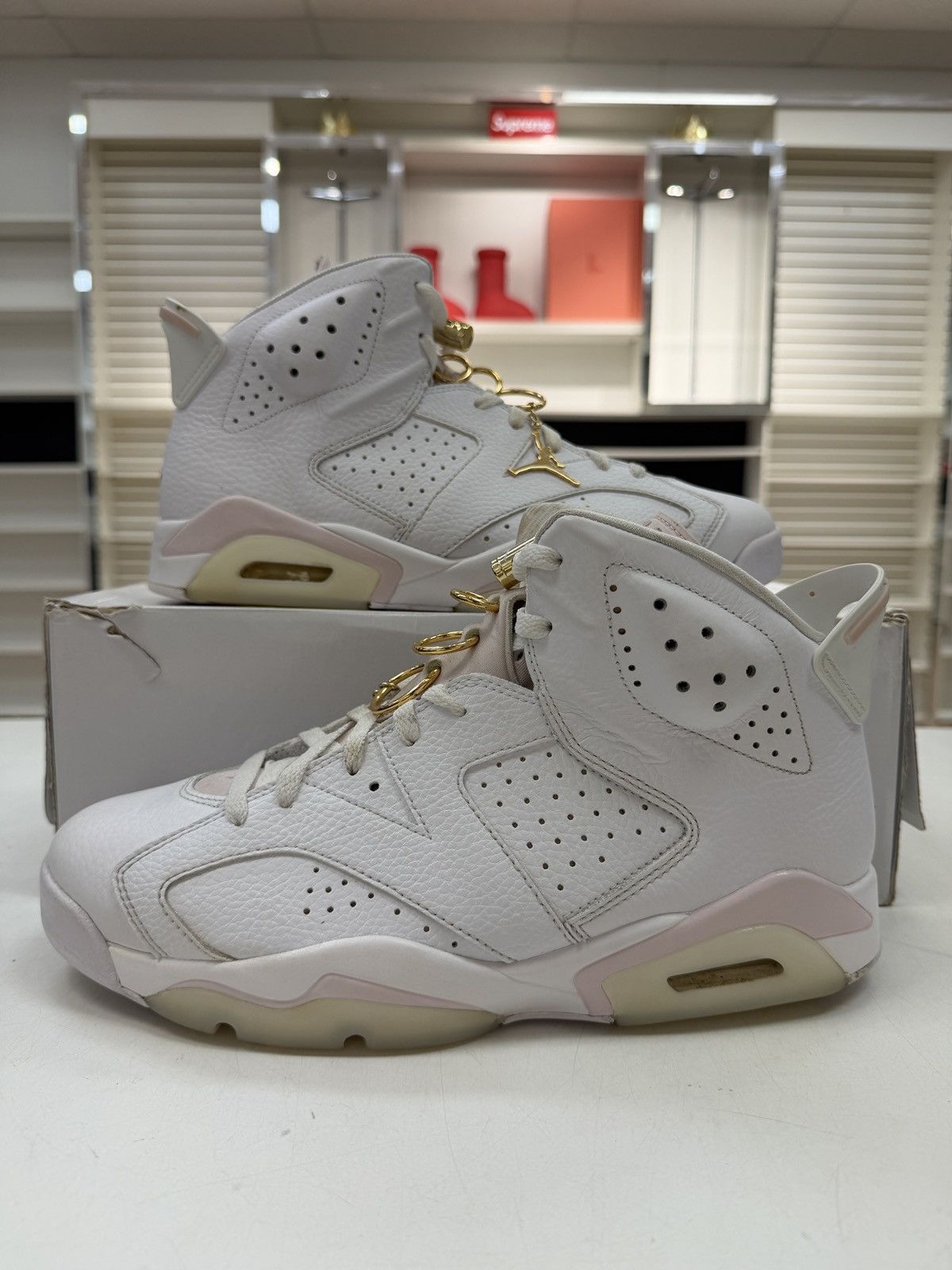 Jordan Brand Wmns Air Jordan 6 Retro 'Gold Hoops' - LIGHTLY WORN WITH BOX Size US 12 / IT 42 - 1 Thumbnail