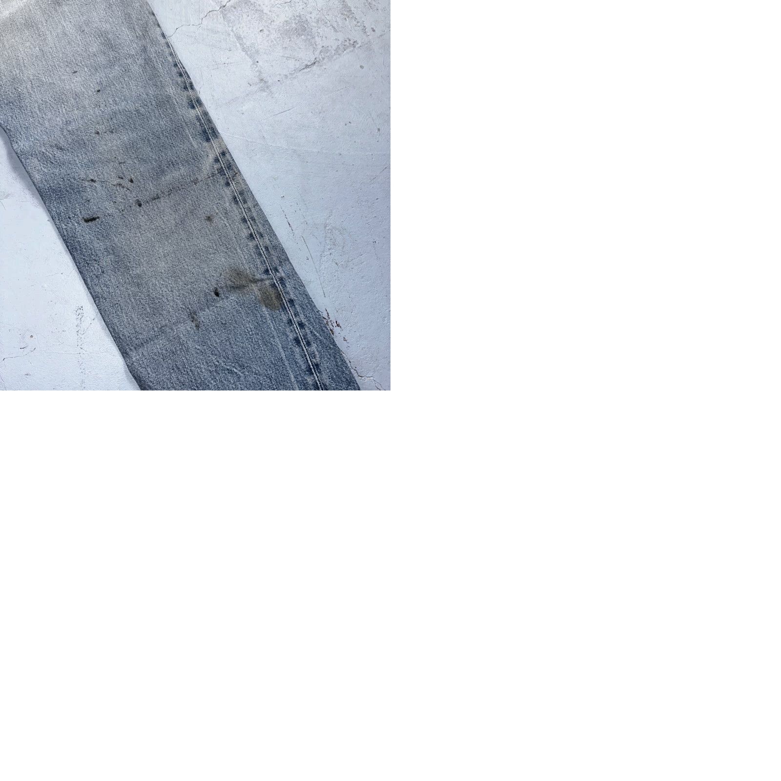 Levi's VINTAGE Levi's 501 Jeans 80s Redline Selvedge USA XX Light Wash 30x34 28 Regular Men Blue Cotton Denim Straight Jeans Mens Size US 28 / EU 44 - 11 Thumbnail