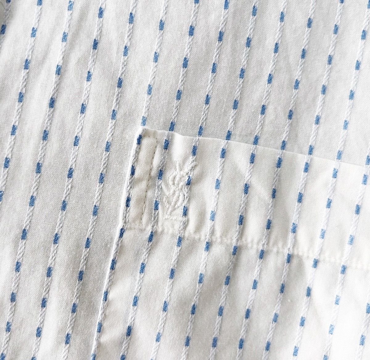 Yves Saint Laurent Yves Saint Laurent vintage shirt Size US L / EU 52-54 / 3 - 3 Thumbnail