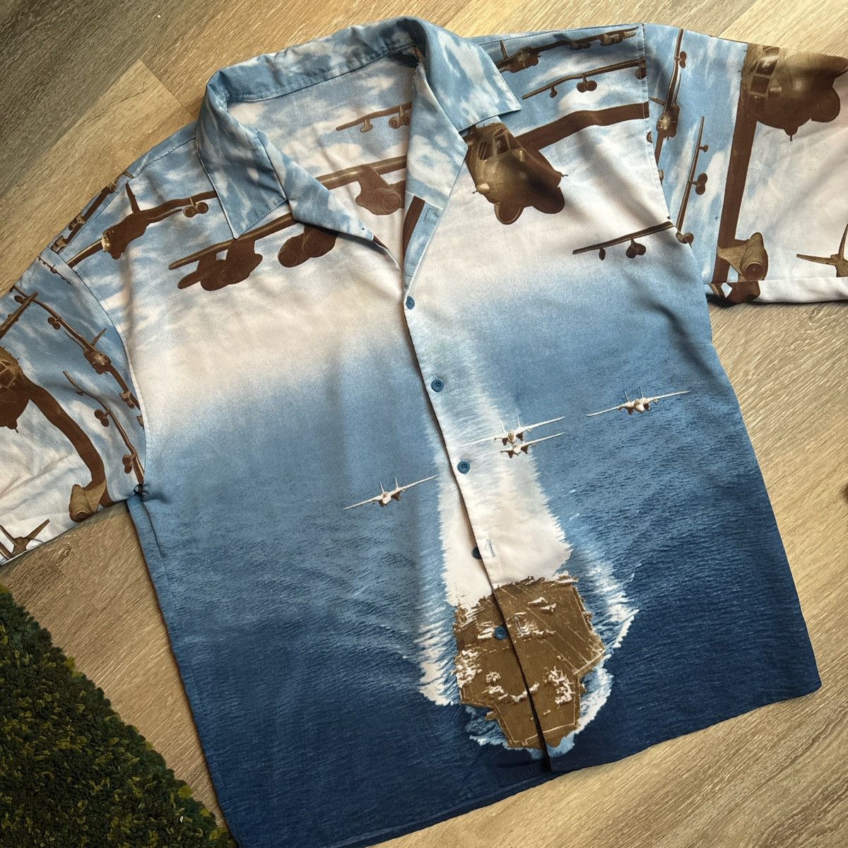 Other Aircraft carrier bomber button up Size US L / EU 52-54 / 3 - 1 Thumbnail