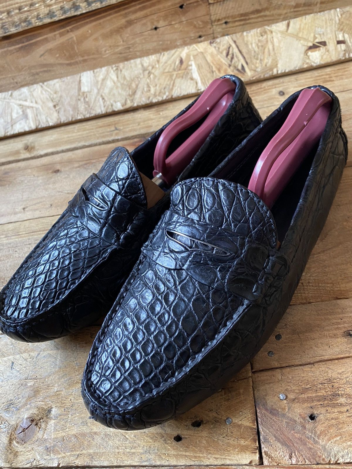 Louis Vuitton Louis vuitton black exotic crocodile loafers uk sz7 US 8 Size US 8 / EU 41 - 2 Thumbnail