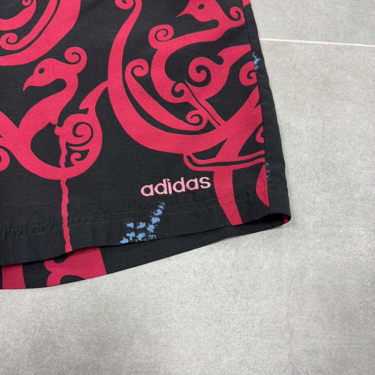 Adidas × Vintage Vintage Adidas Floral Shorts Size M Size US 32 / EU 48 - 5 Thumbnail
