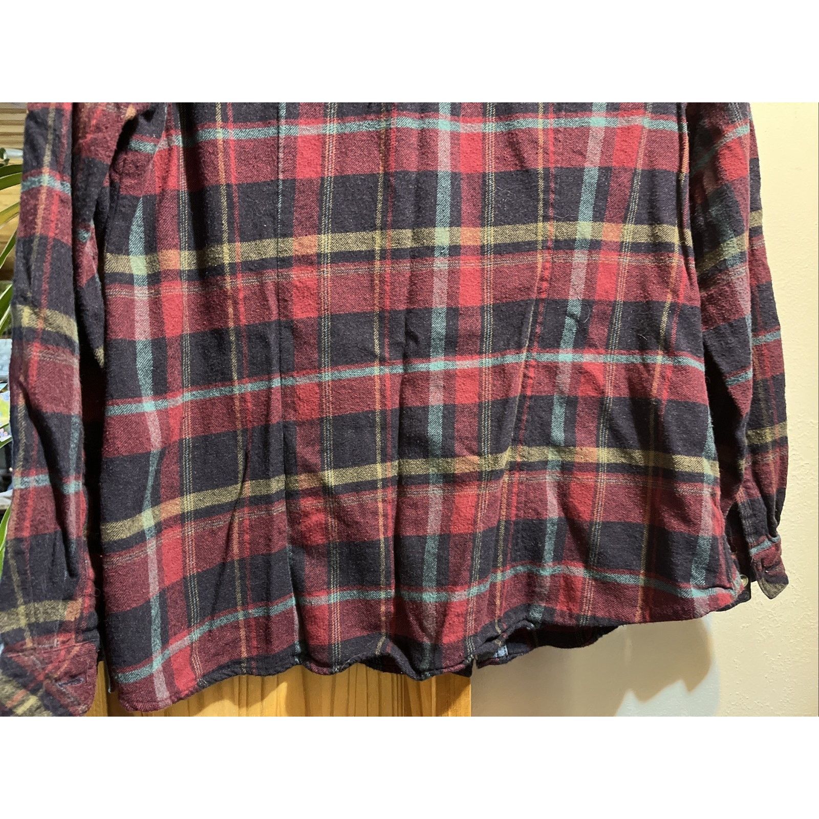 Legendary Goods Legendary Whitetails Shirt Women Flannel Red Plaid L Button Size L / US 10 / IT 46 - 9 Thumbnail