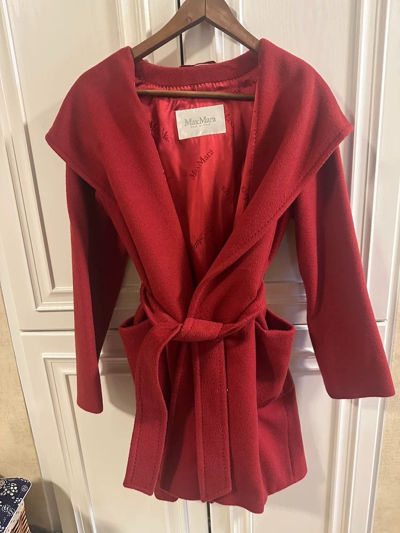 Max Mara Max Mara Rialto New Year's Red Bathrobe Camel Coat Size L / US 10 / IT 46 - 1 Thumbnail