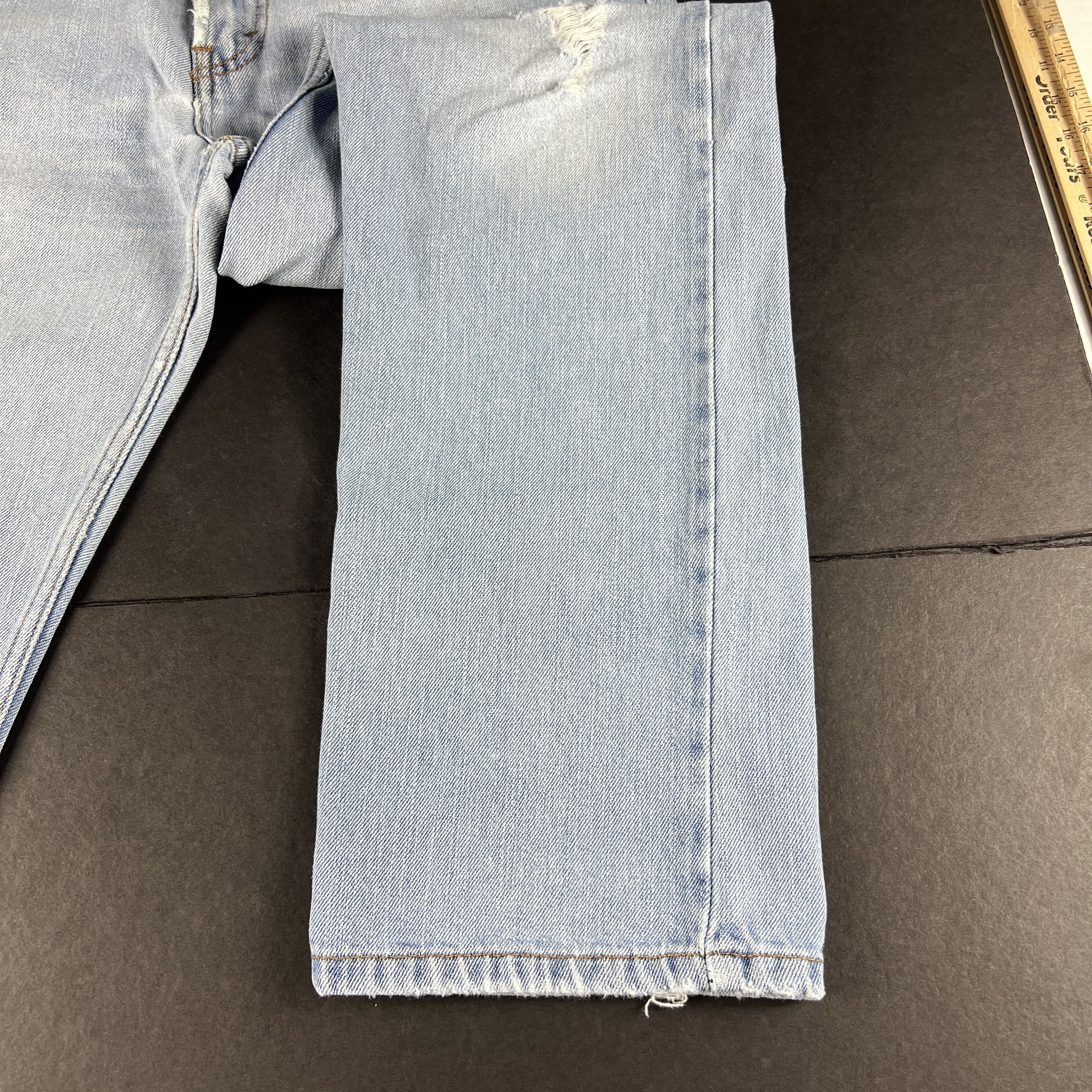 Levi's Y2K Levi's Jean 505 Straight Blue Distressed Denim Size US 33 - 6 Thumbnail