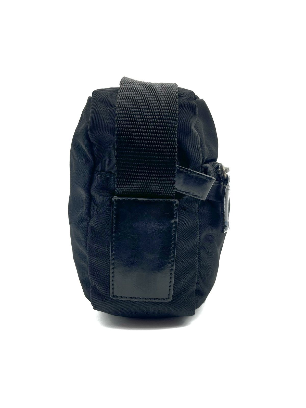 Prada Authentic PRADA Shoulder Bag Size ONE SIZE - 3 Thumbnail