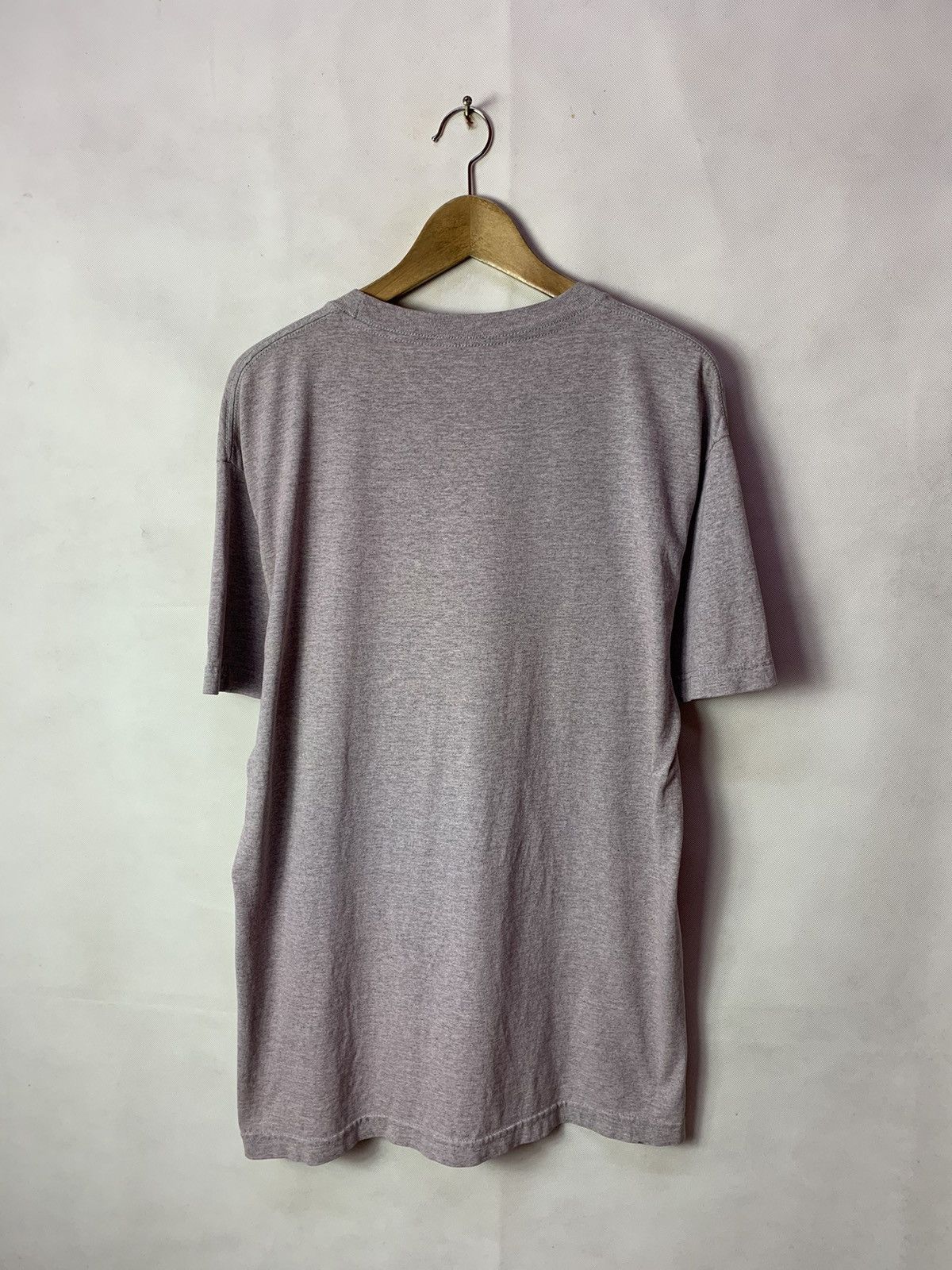 Primitive Steals! Primitive Skateboard Streetwear Weed Sexy Girl Tee Size US L / EU 52-54 / 3 - 7 Thumbnail