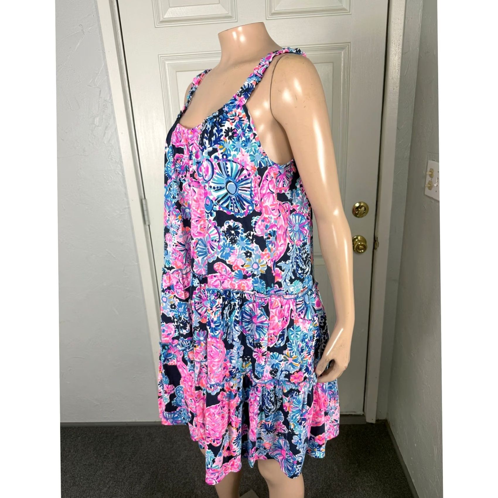 Lilly Pulitzer Lilly Pulitzer Loro Swing Women's Dress Floral Sleeveless Knit Cotton M Blue Short A-Line Beach Casual pull over Shirt? Size M / US 6-8 / IT 42-44 - 3 Thumbnail