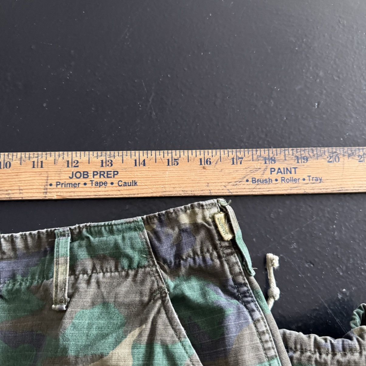 Vintage Vintage Y2k Military Camo Cargo Baggy Pants Size US 34 / EU 50 - 2 Thumbnail