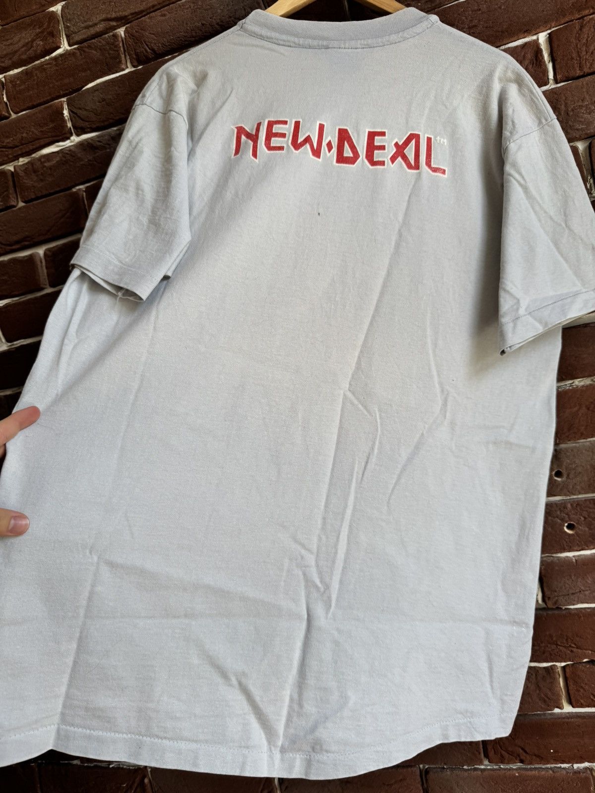 Vintage Vintage 90s Rare New Deal Skateboards Danny Sargent T shirt Size US XL / EU 56 / 4 - 11 Thumbnail