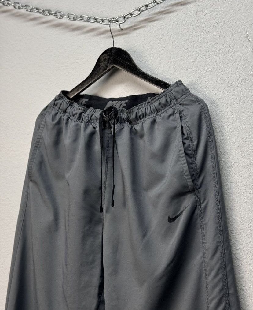 Nike Nike Cargo Baggy Pants Vintage Size US 34 / EU 50 - 3 Thumbnail