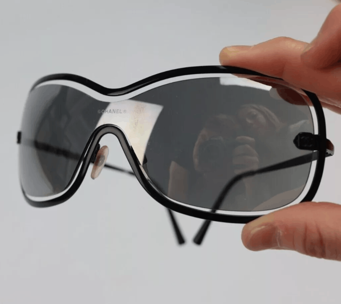Chanel CHANEL Sunglasses 4031 Rimless Rhinestone 4017 Shields RI832 Size ONE SIZE - 1 Thumbnail
