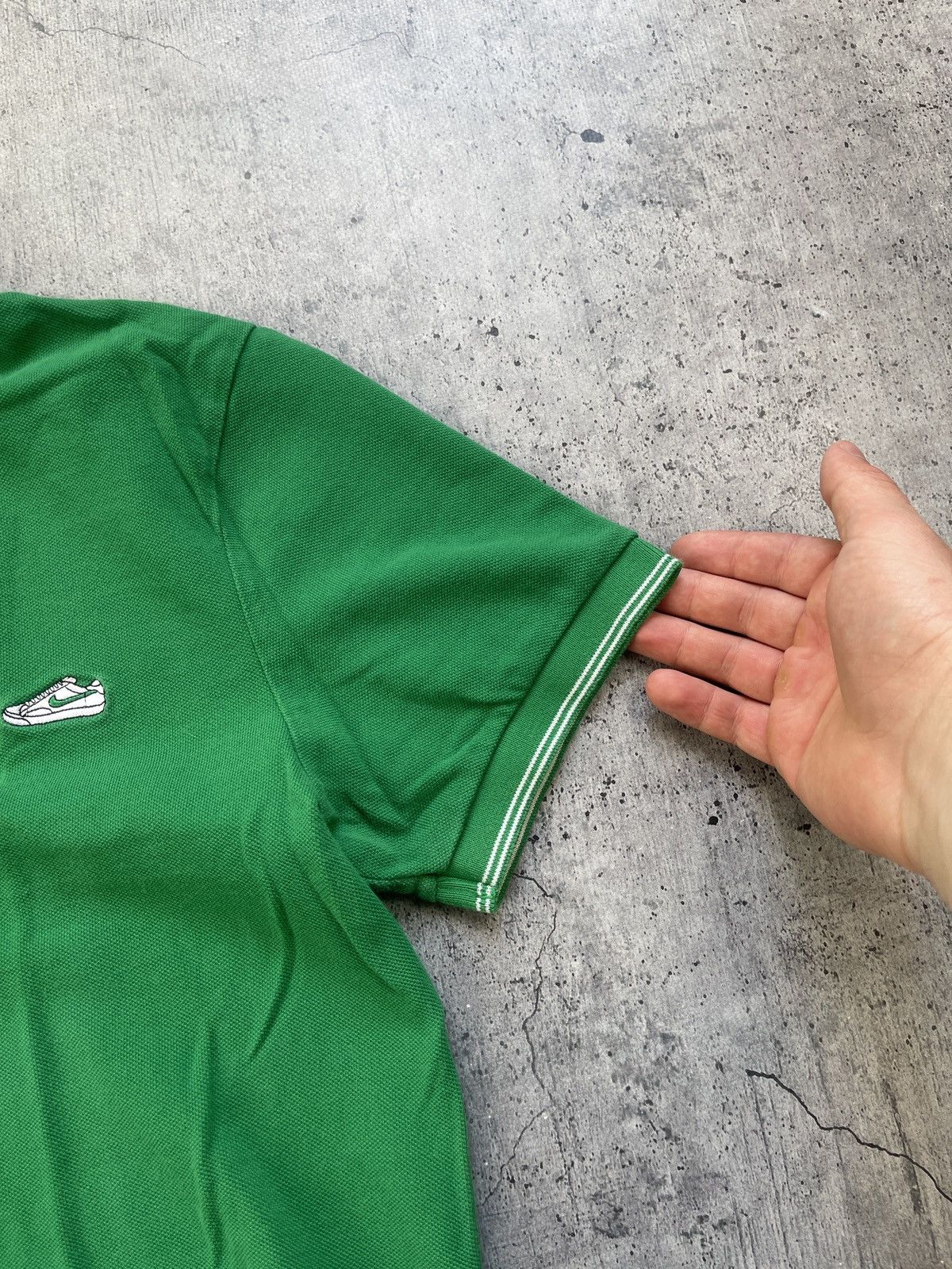 Nike × Vintage Vintage Nike Polo T Shirt Tee Baggy 90s Y2K Size US M / EU 48-50 / 2 - 4 Thumbnail
