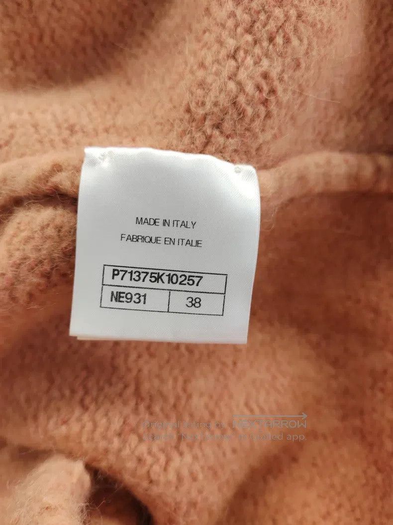 Chanel Chanel Orange-pink double C button sweater Size XS / US 0-2 / IT 36-38 - 4 Thumbnail