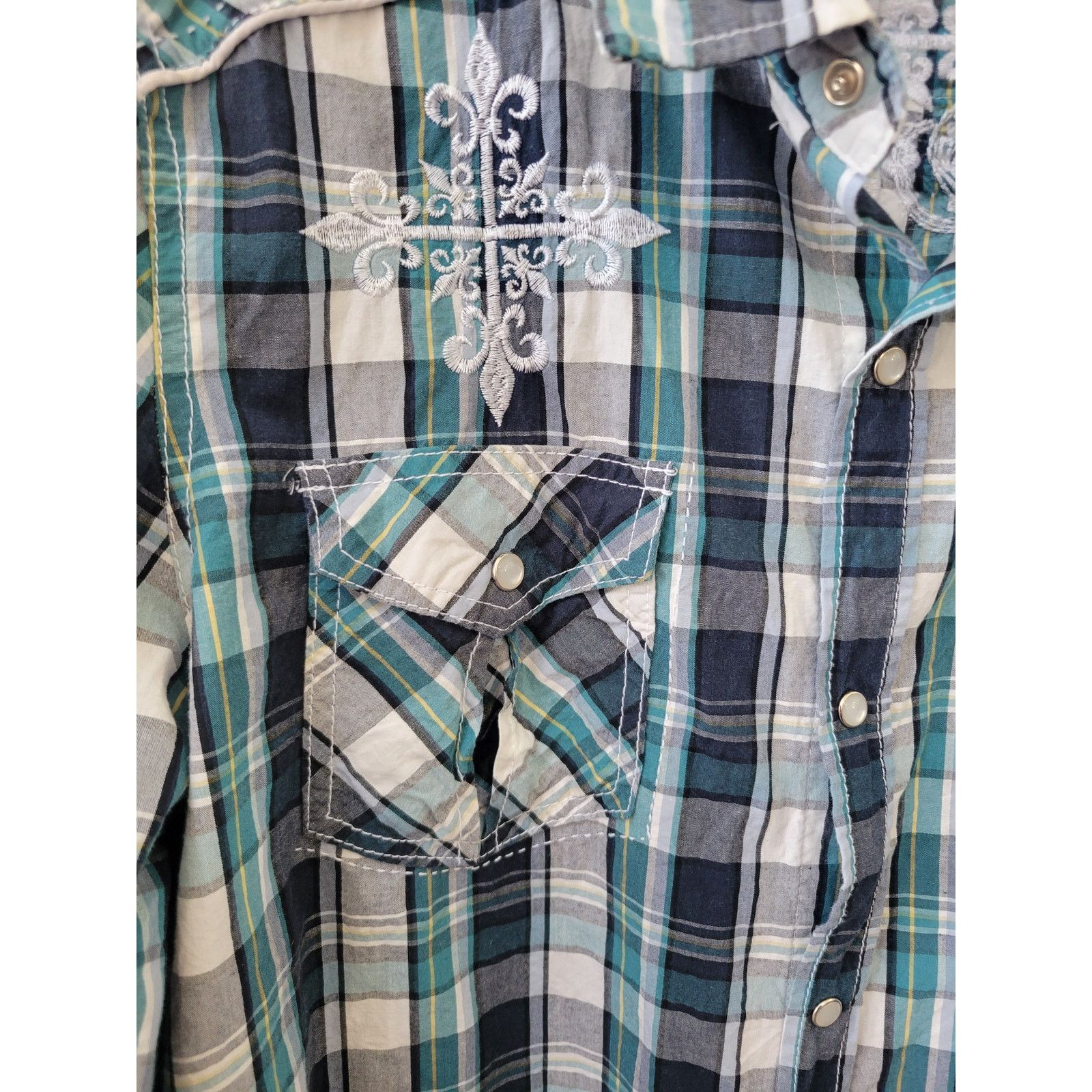 BKE Buckle Pop Icon Sz Large Mens Plaid Pearl Snap Embroidered Size US L / EU 52-54 / 3 - 4 Thumbnail