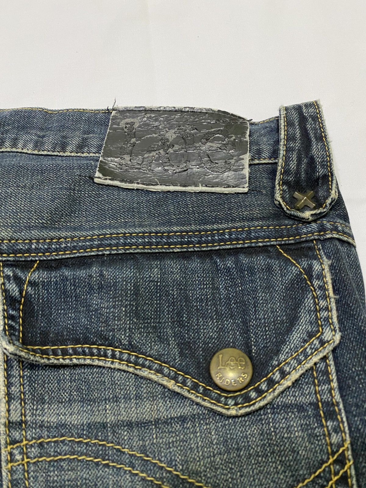 Lee Vintage Lee flare spinal twist jeans Size US 35 - 17 Thumbnail