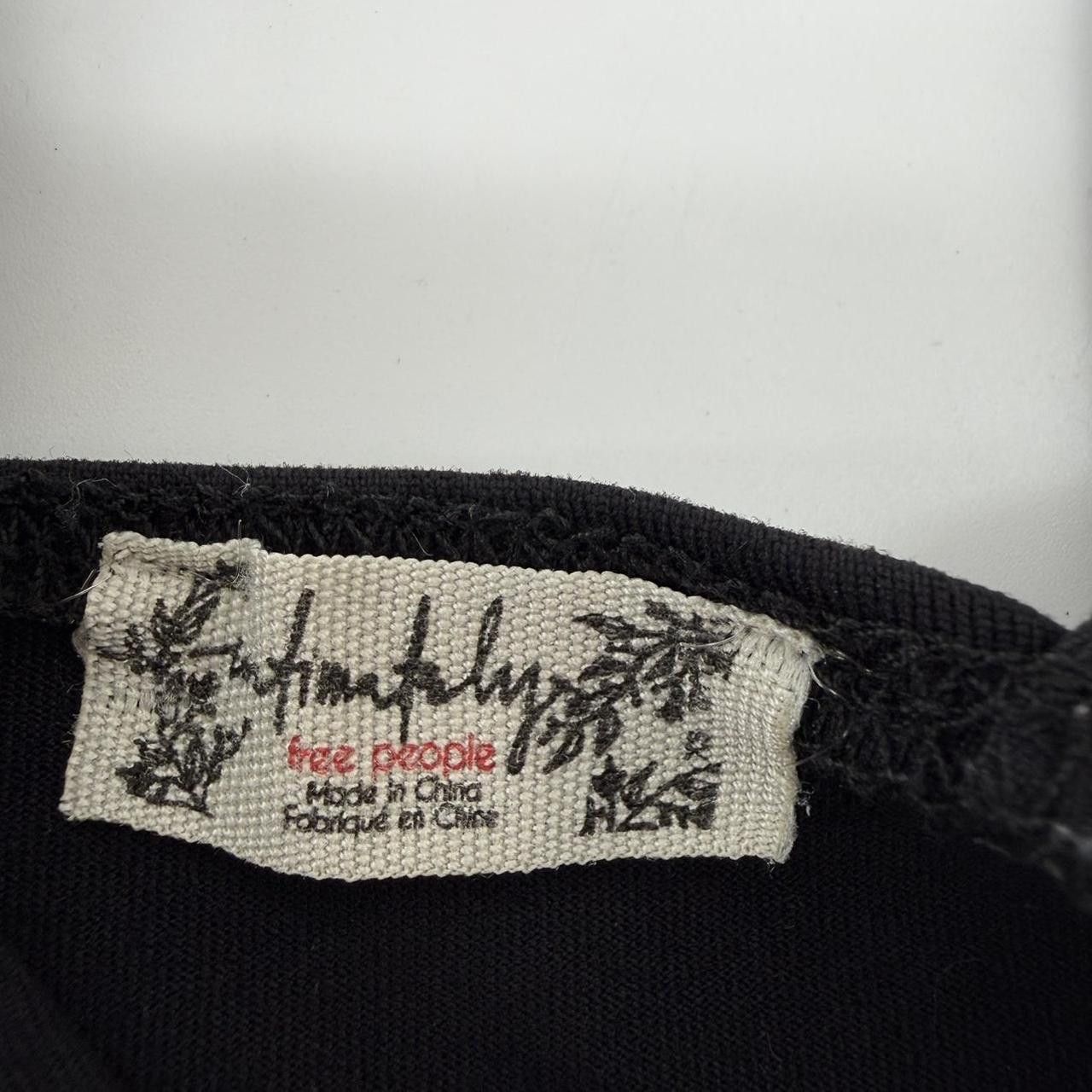 Free People Free People Black Pattern V-neck Crop Top XS Size XS / US 0-2 / IT 36-38 - 3 Thumbnail