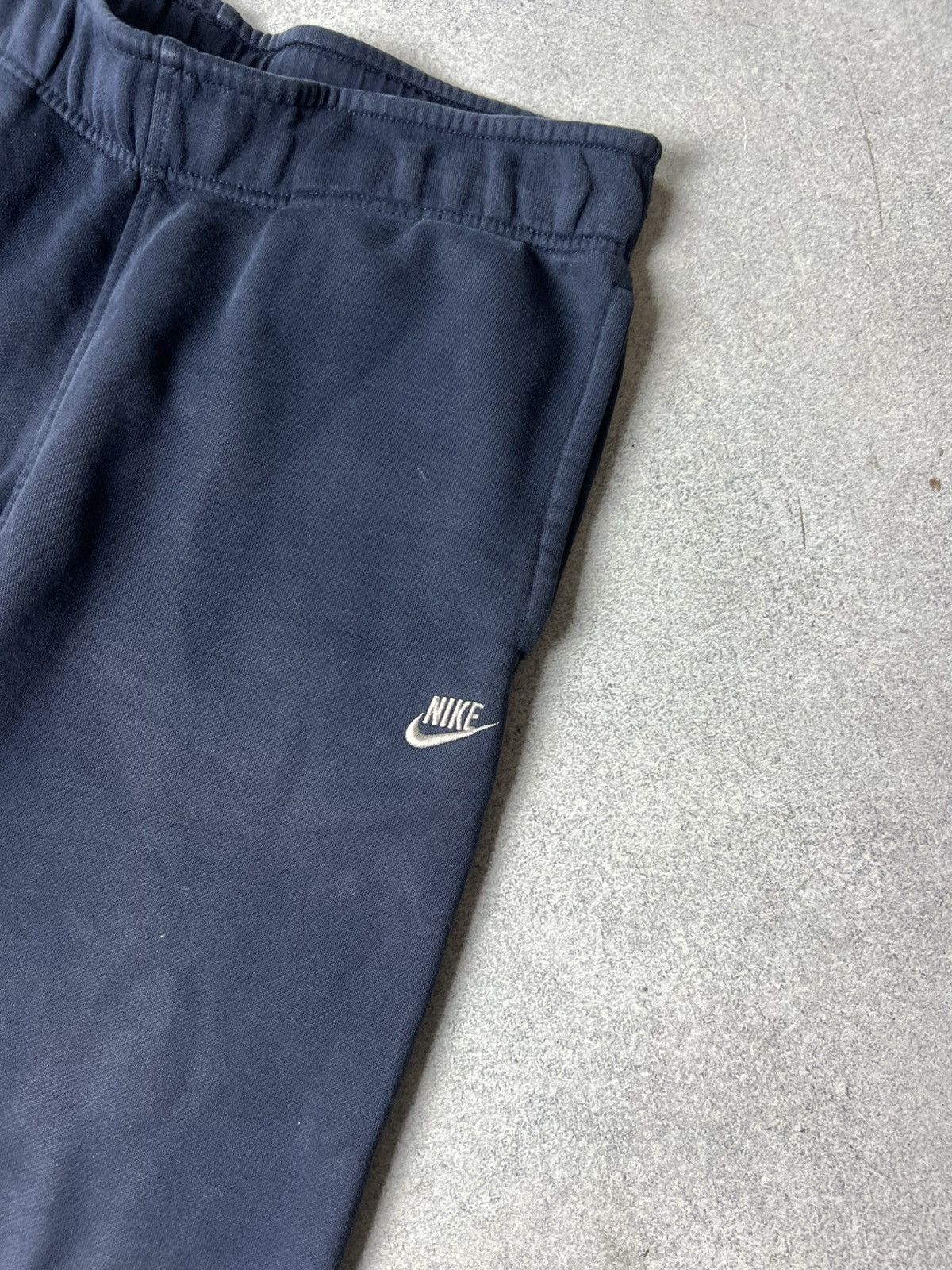 Nike Nike Vintage Sweatpants Mini Logo Swoosh Joggers Y2k Style Size US 32 / EU 48 - 3 Thumbnail