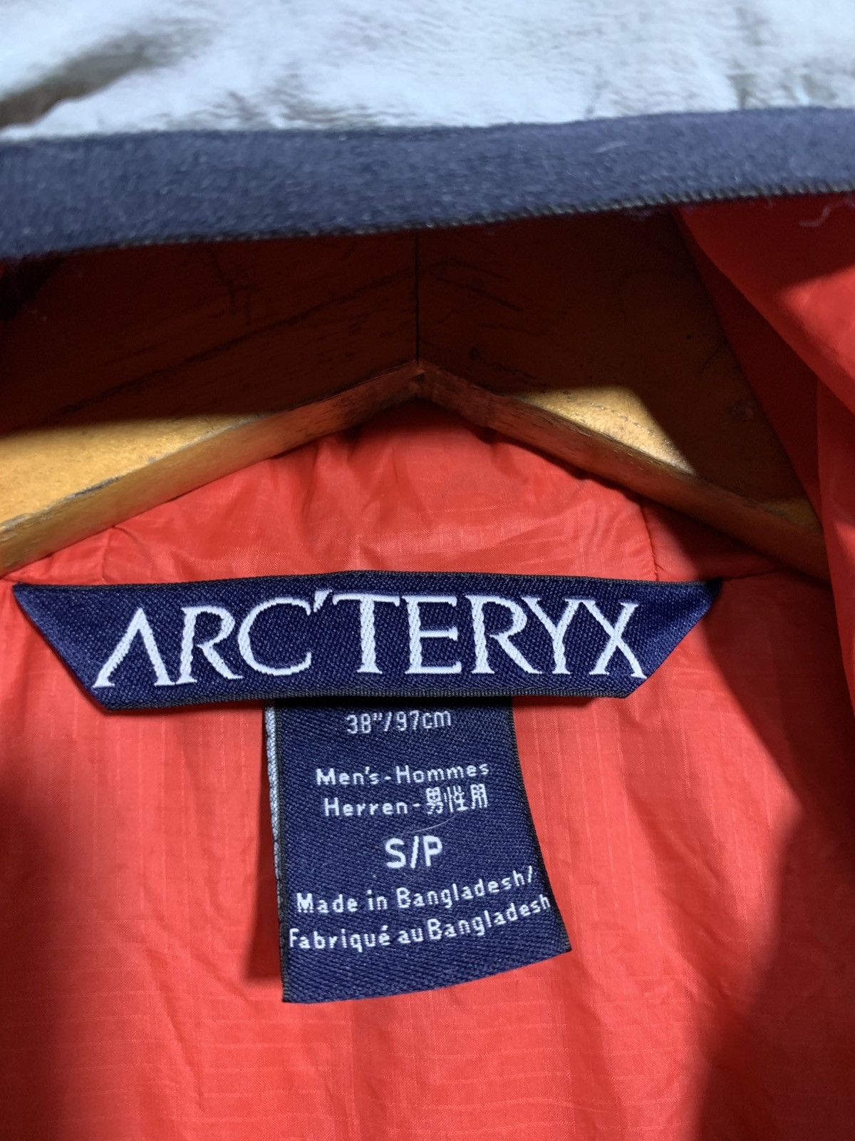 Arc'teryx 🔥ARCTERYX OUTDOOR FLUFFY JACKETS MENS Size US S / EU 44-46 / 1 - 11 Thumbnail
