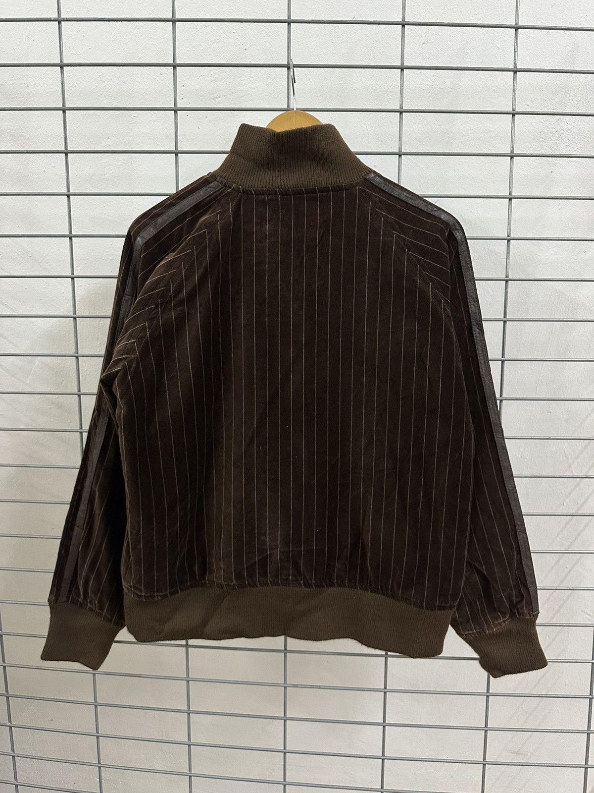 Beauty Beast × Kangol × Vintage Rare And Beautiful Kangol Velvet Zipper Jacket Y2K Style Size US M / EU 48-50 / 2 - 2 Thumbnail
