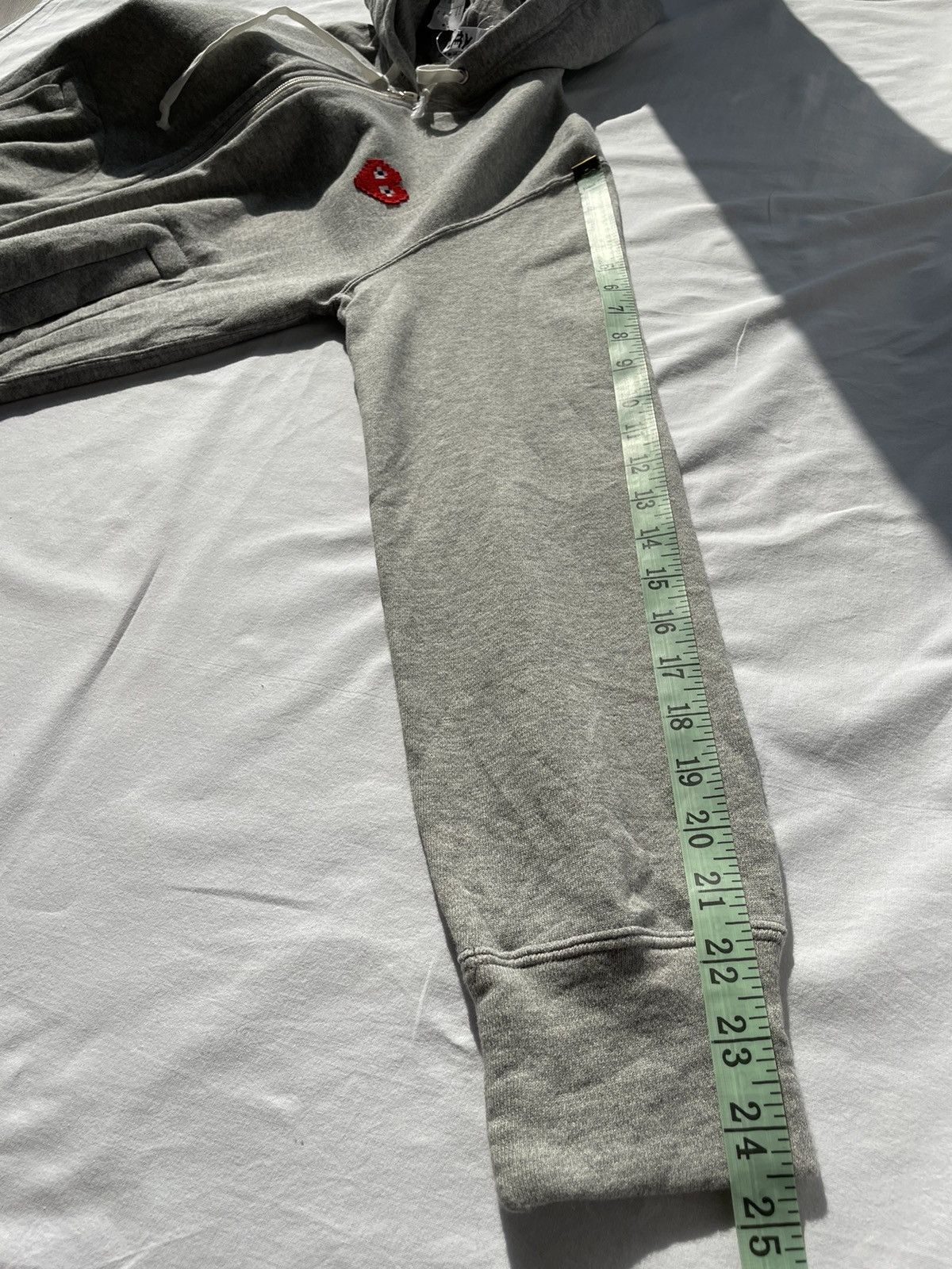 Comme des Garcons × Comme des Garcons Homme Plus × Comme des Garcons PLAY Collaboration COMME DES GARÇONS PLAY x Invader Pixel Heart Size US S / EU 44-46 / 1 - 17 Thumbnail