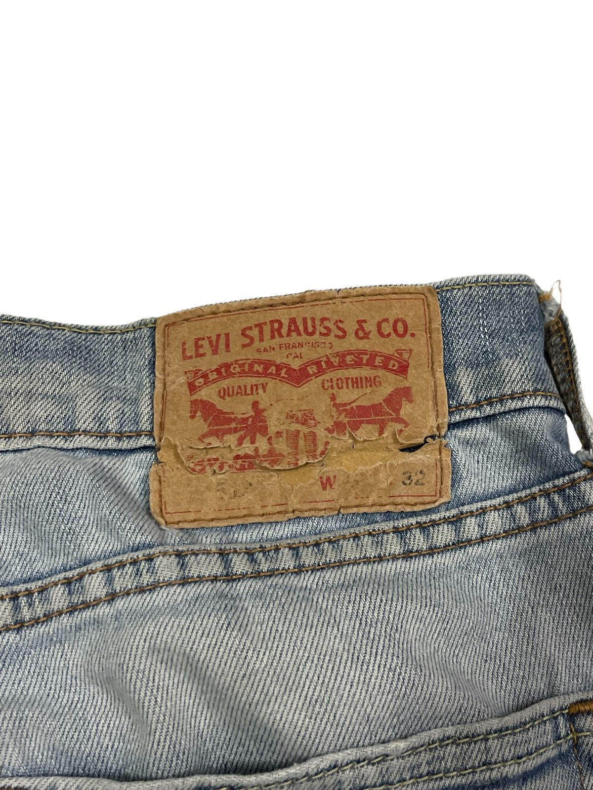 Levi's Vintage Clothing Vtg Levi’s 501 Loose Fit Straight Leg Ripped Jeans #3423 Size US 32 / EU 48 - 7 Thumbnail