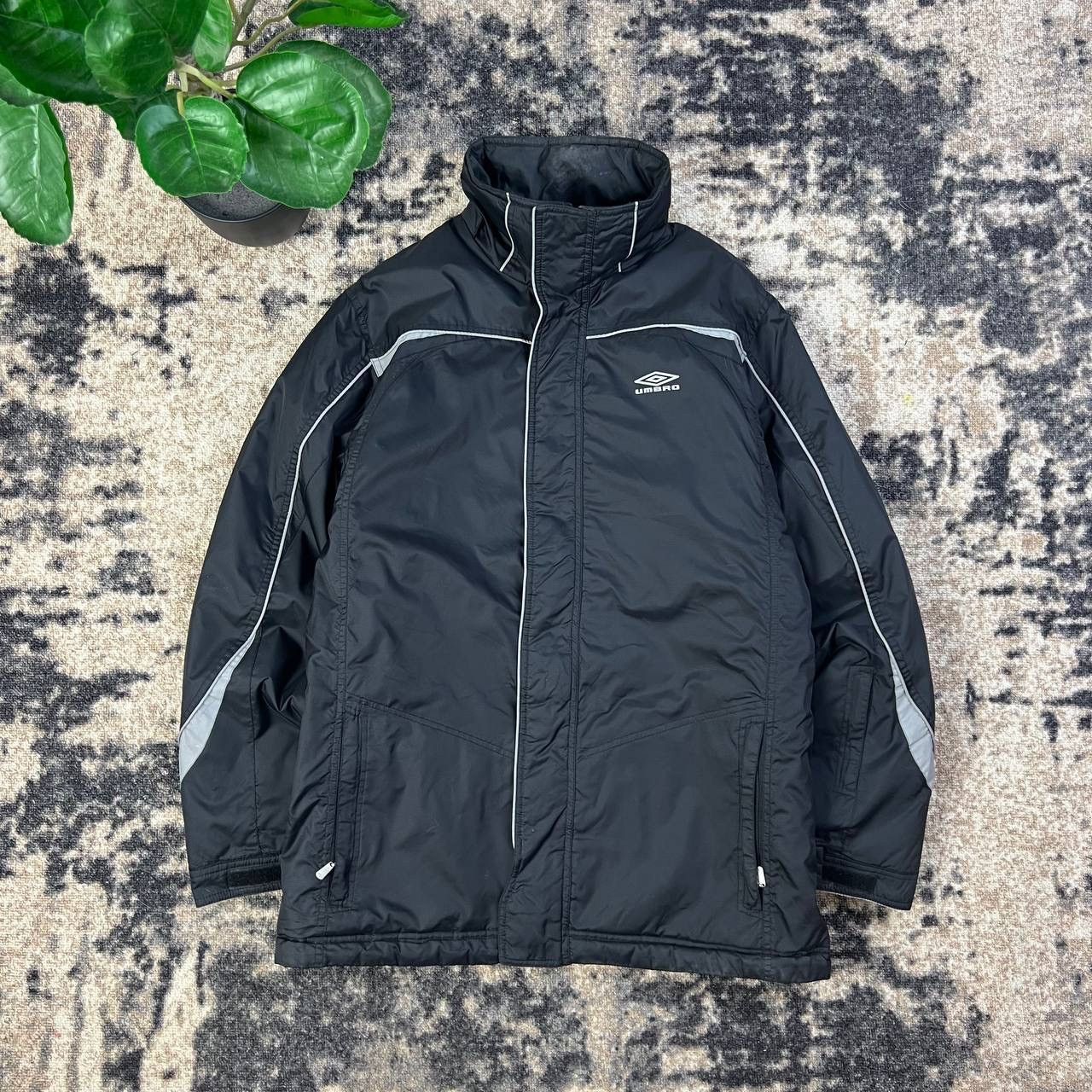 Umbro Umbro Big Logo Vintage Y2K Zip Up Puffer Jacket Size US M / EU 48-50 / 2 - 2 Thumbnail
