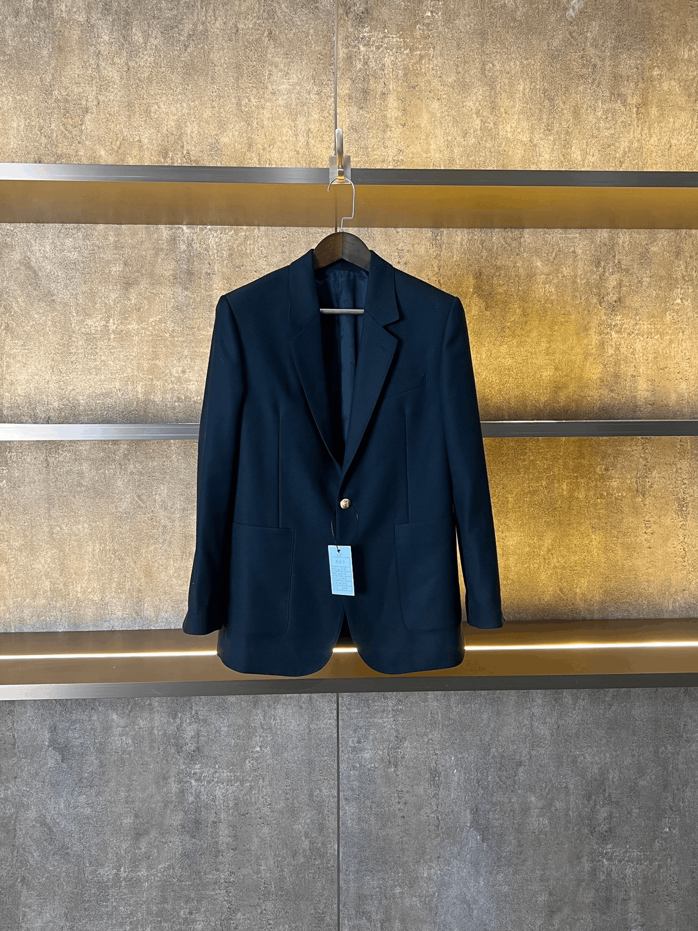 Celine Celine Formal Gold Jacket M Women Size M / US 6-8 / IT 42-44 - 1 Thumbnail