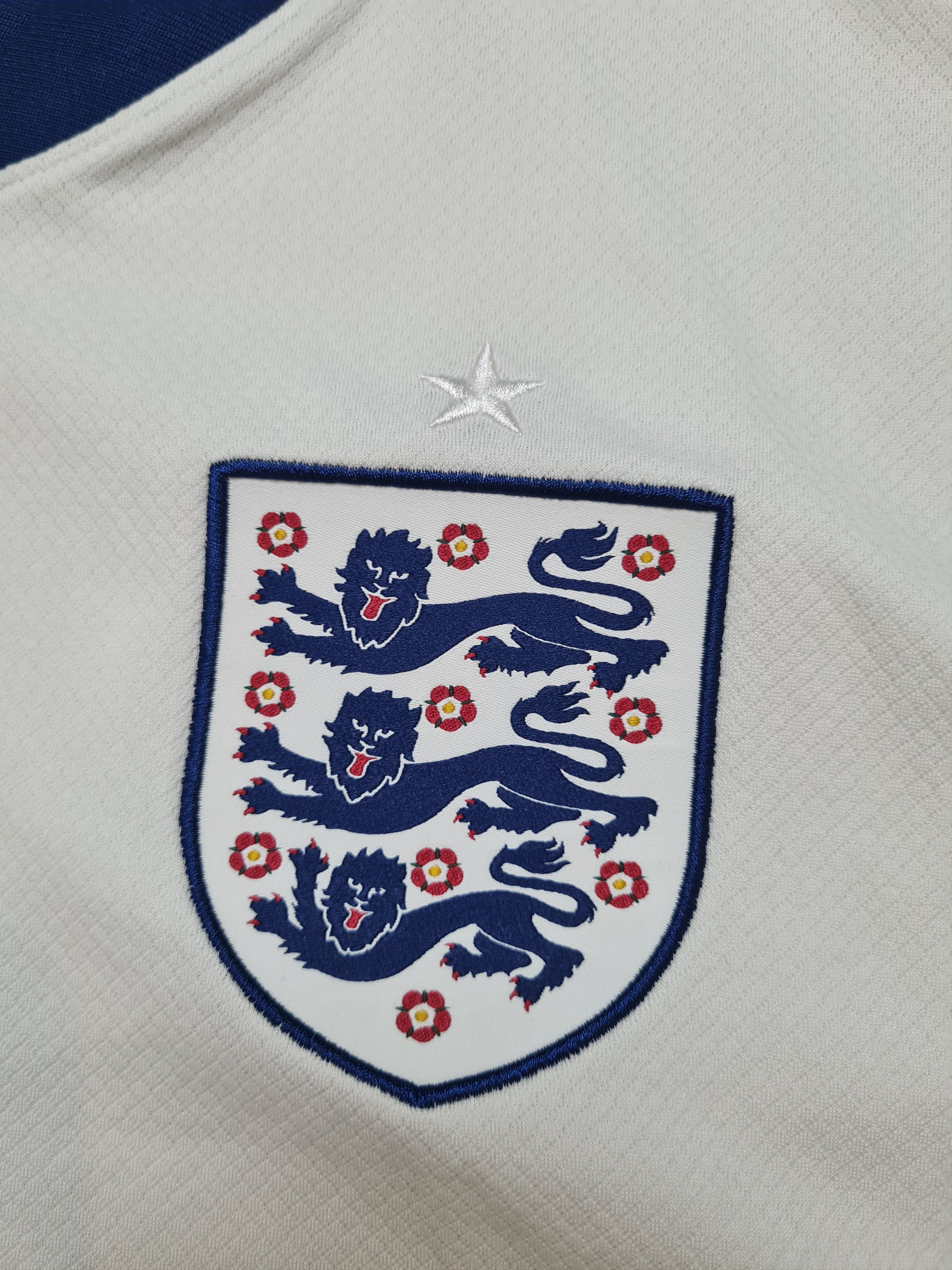 Nike Jersey Nike England Dri Fit Football Shirt Size L FJ4285-100 Size US L / EU 52-54 / 3 - 12 Thumbnail