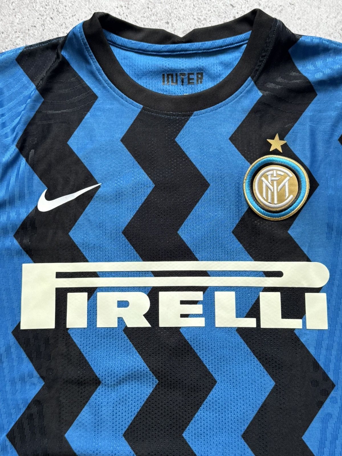 Nike 🔥NIKE INTER MILAN 2020/21 HOME PLAYER ISSUE VAPORKNIT JERSEY Size US L / EU 52-54 / 3 - 3 Thumbnail