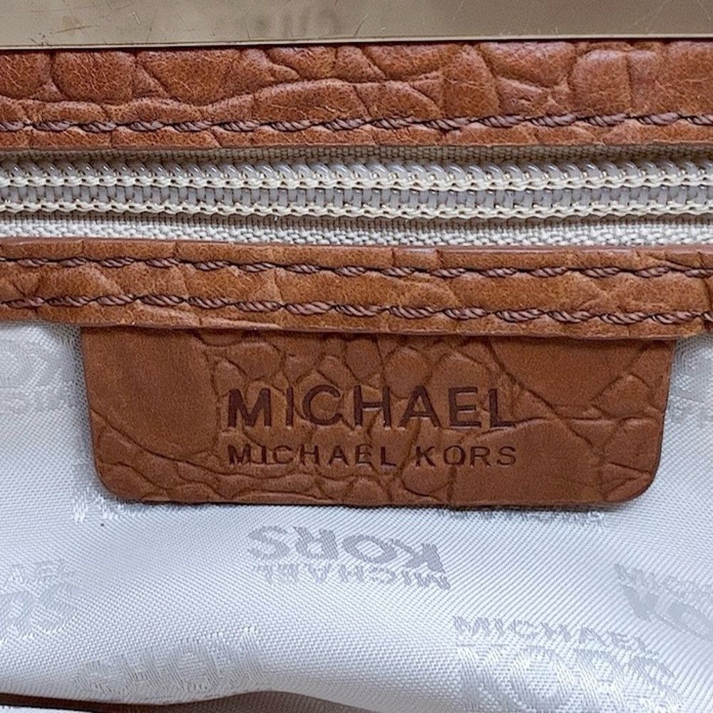 Michael Kors Michael Kors Tan Crocodile-Patterned Wristlet Size ONE SIZE - 11 Thumbnail