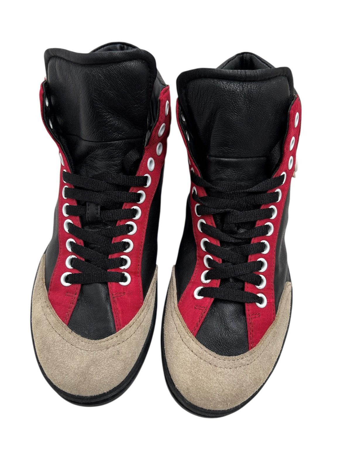 Chanel 2020 Interlocking CC Logo Sneakers Size US 7.5 / EU 40-41 - 4 Thumbnail