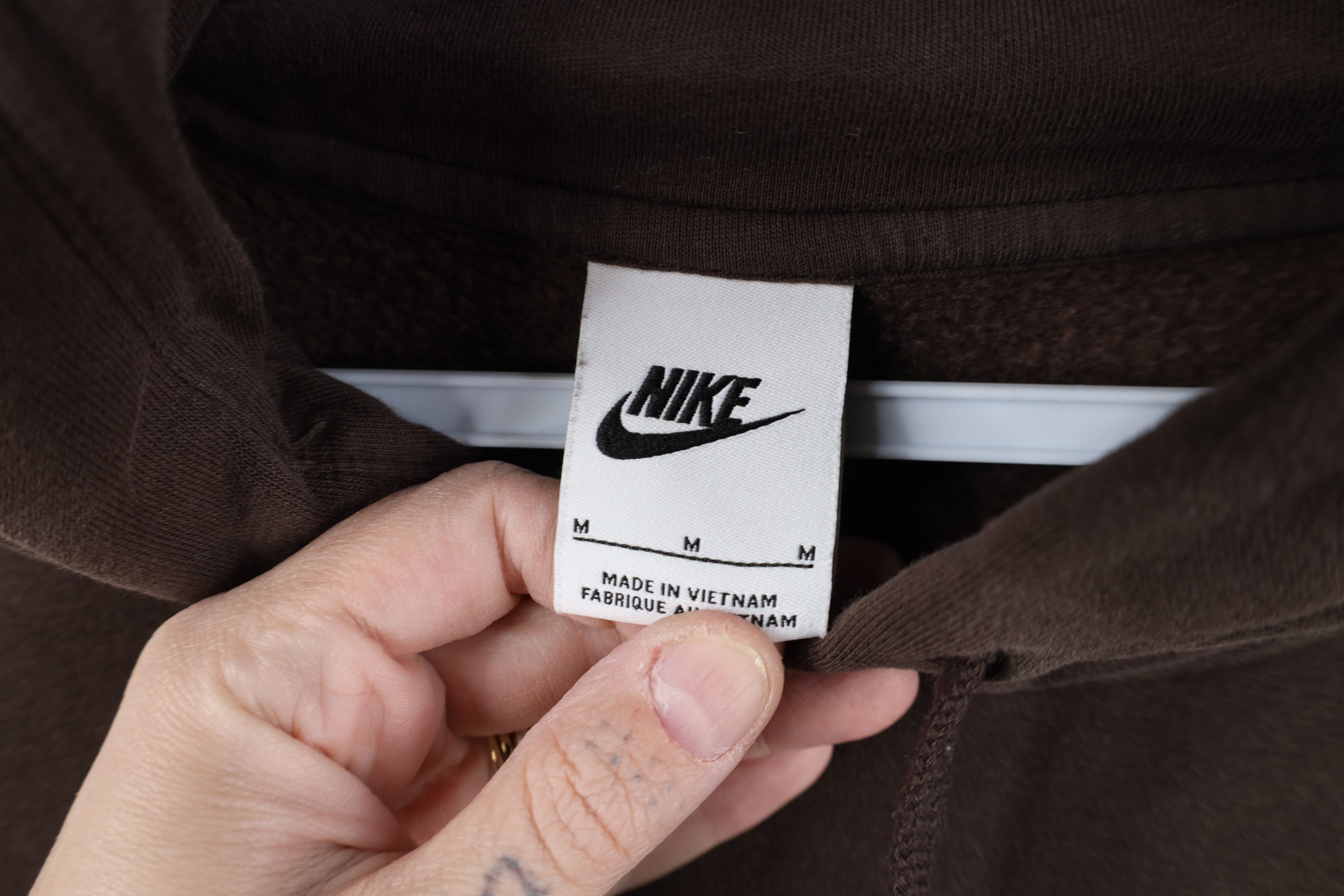 Nike Vintage Y2K Nike Swoosh Hoodie Sweatshirt Chocolate Brown Size US M / EU 48-50 / 2 - 9 Thumbnail