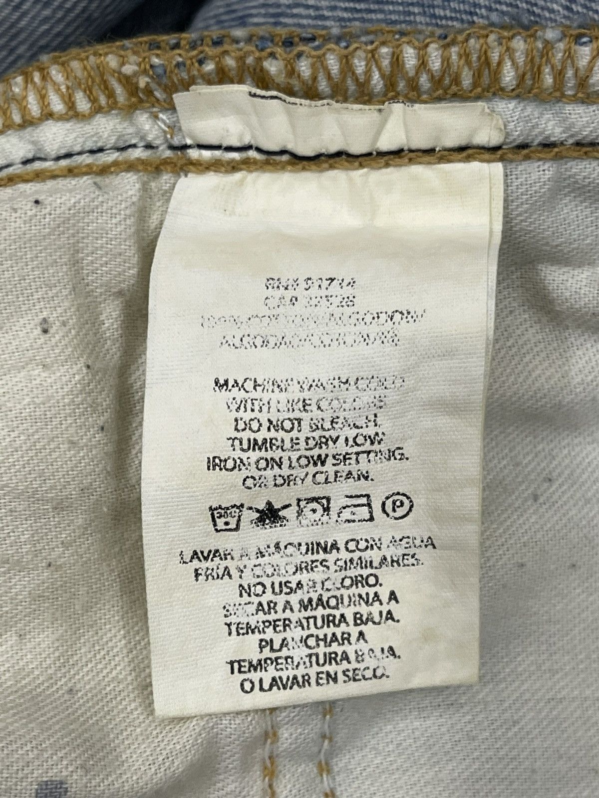 Armani Exchange Vintage Armani Exchange Flared Distressed Denim Made in USA Size US 32 / EU 48 - 10 Thumbnail